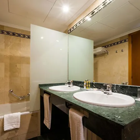 Exe Cristal Palace 4*
