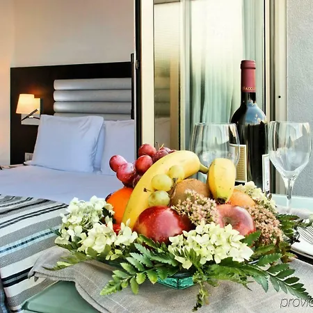 Exe Cristal Palace 4*