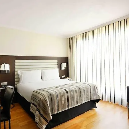 Hotel Exe Cristal Palace 4*
