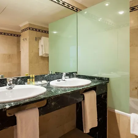 Exe Cristal Palace Barcelona