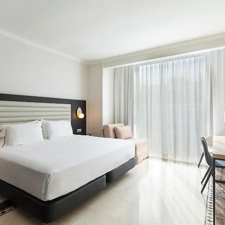 فندق Eurostars Cristal Palace 4*