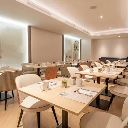 Eurostars Cristal Palace فندق 4*